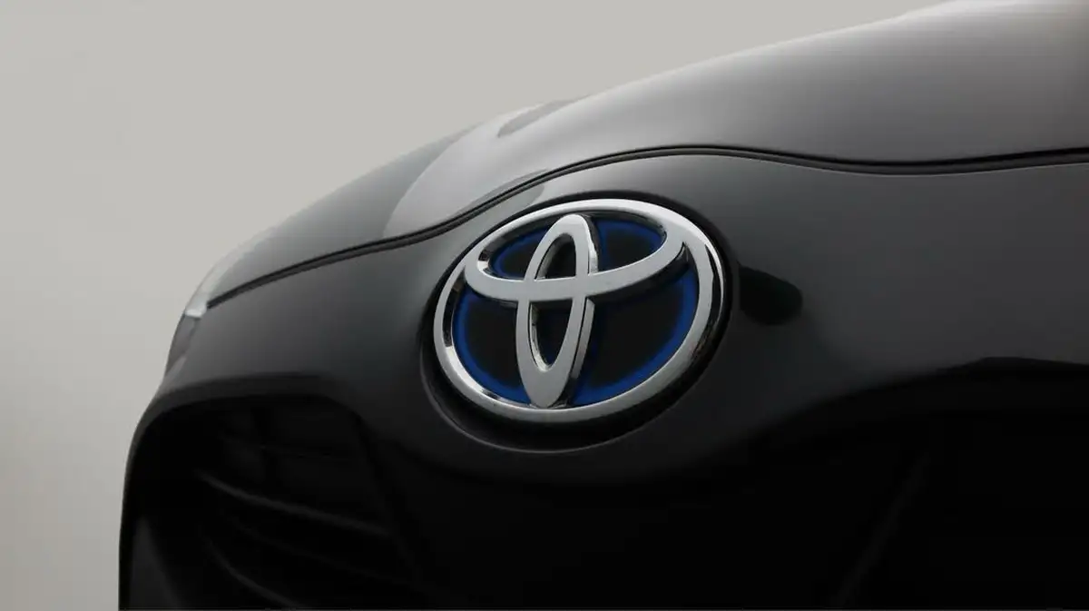 2023-toyota-yaris-15-vvt-i-icon-big-20