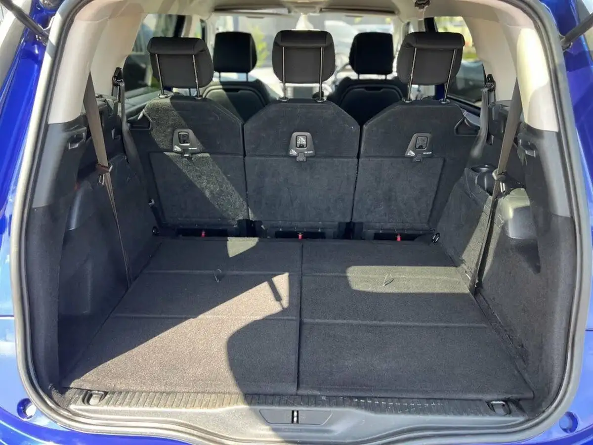 2018-citroen-grand-c4-spacetourer-12-puretech-feel-big-10