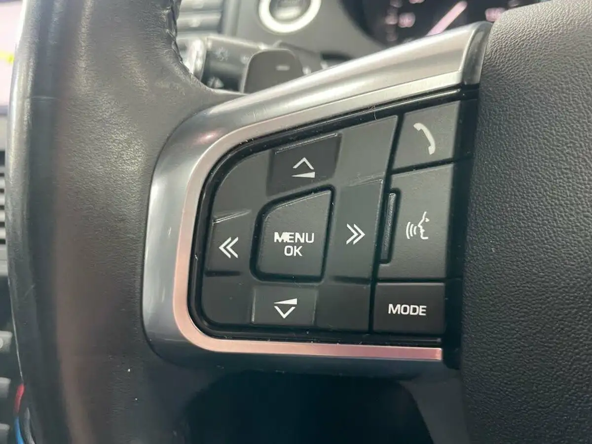 2019-land-rover-discovery-sport-20td4-landmark-big-34