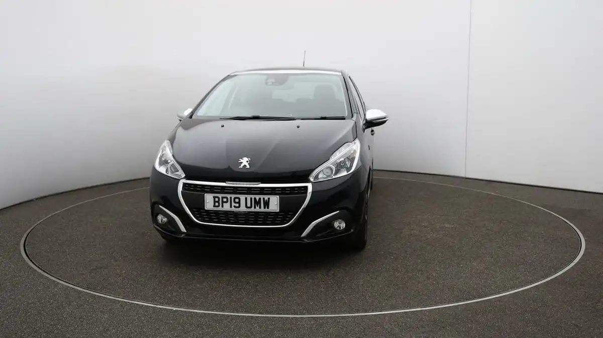 2019-peugeot-208-12-puretech-tech-edition-82bhp-big-38