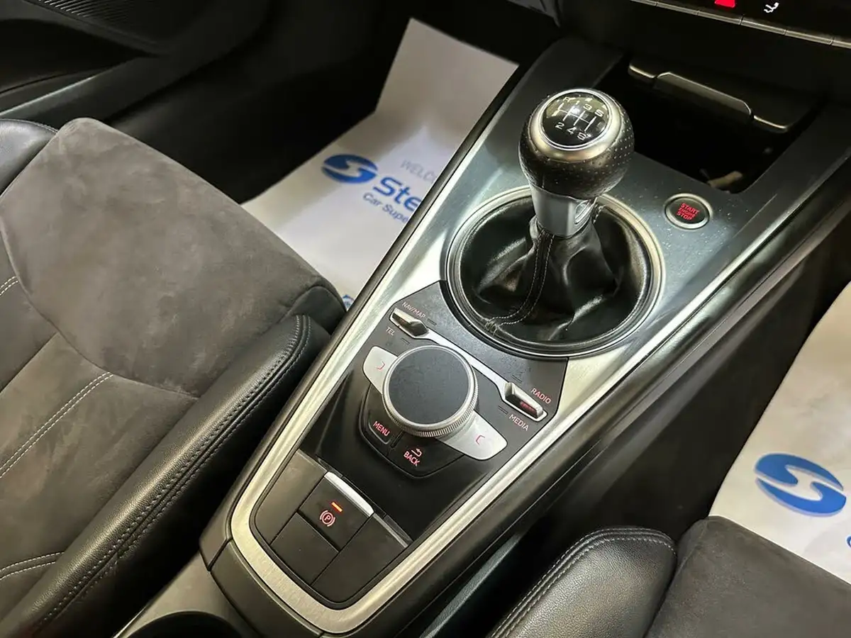 2017-audi-tt-coupe-20-tfsi-black-edition-big-18