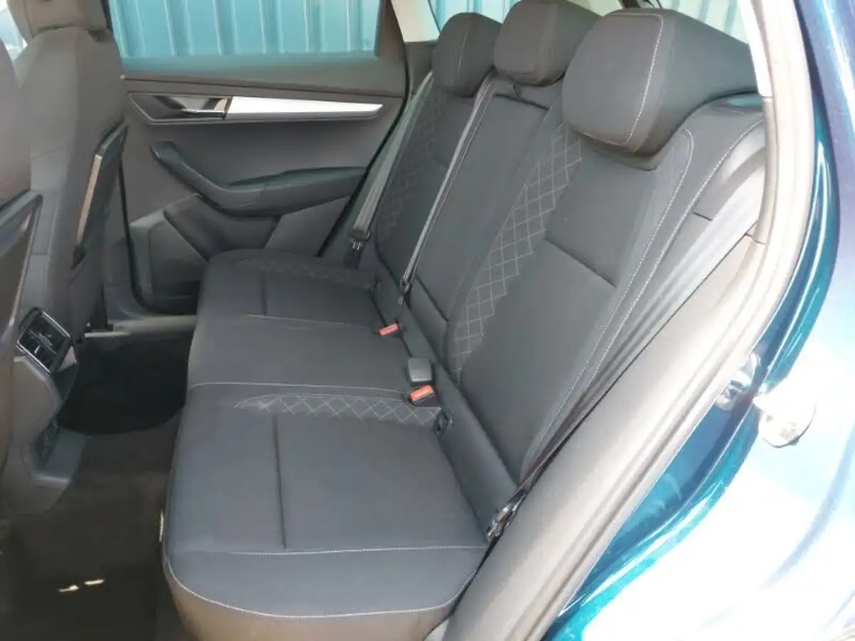 2019-skoda-karoq-20tdi-se-4x4-big-5