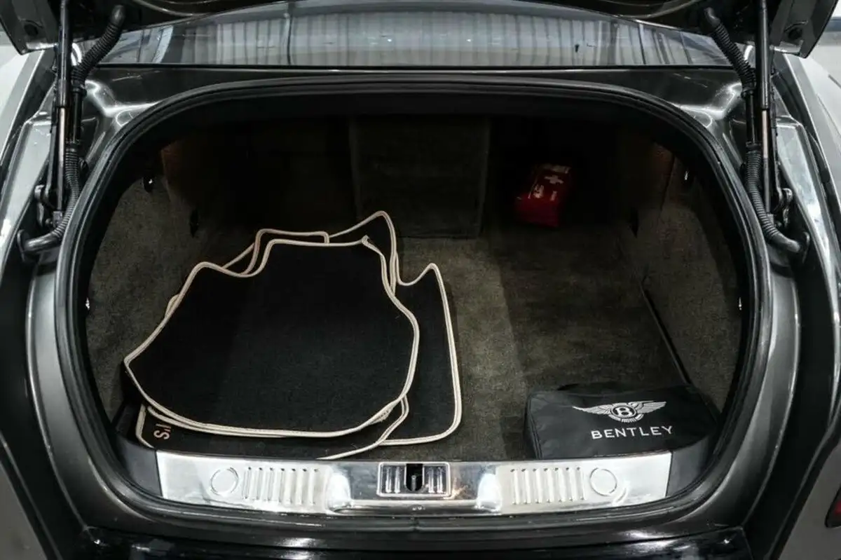 2016-bentley-flying-spur-40-v8-s-big-12