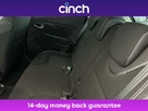 2018-renault-clio-09-tce-iconic-75ps-small-19