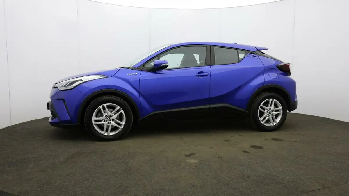 2021-toyota-c-hr-18-vvt-i-icon-big-31