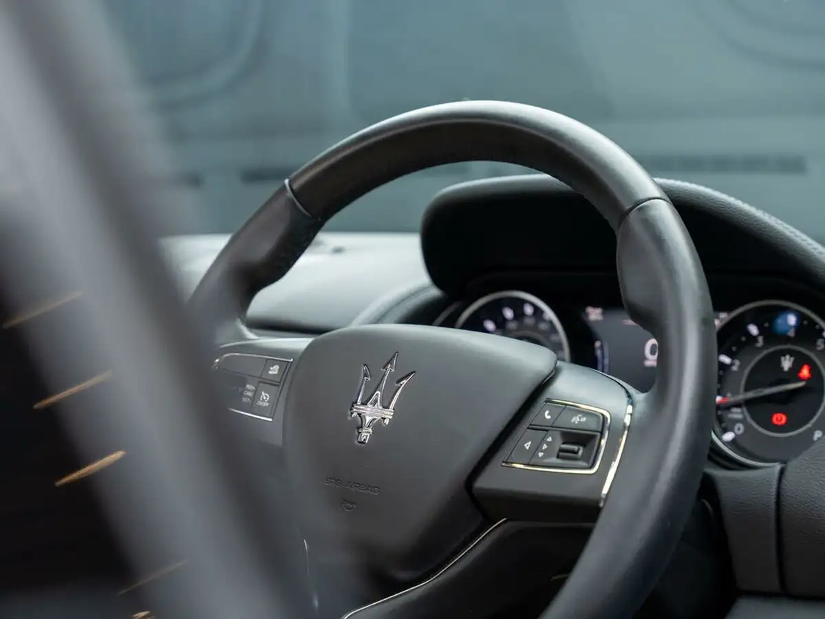 2021-maserati-levante-20-gt-big-37