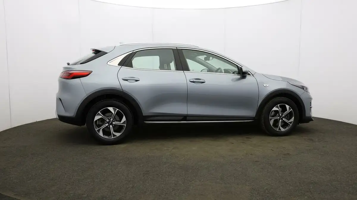 2021-kia-xceed-10-t-gdi-2-big-51