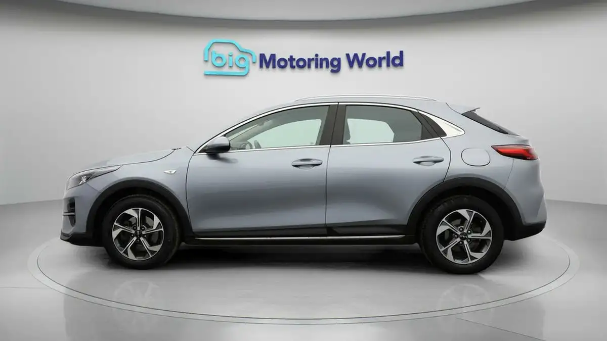 2021-kia-xceed-10-t-gdi-2-big-3