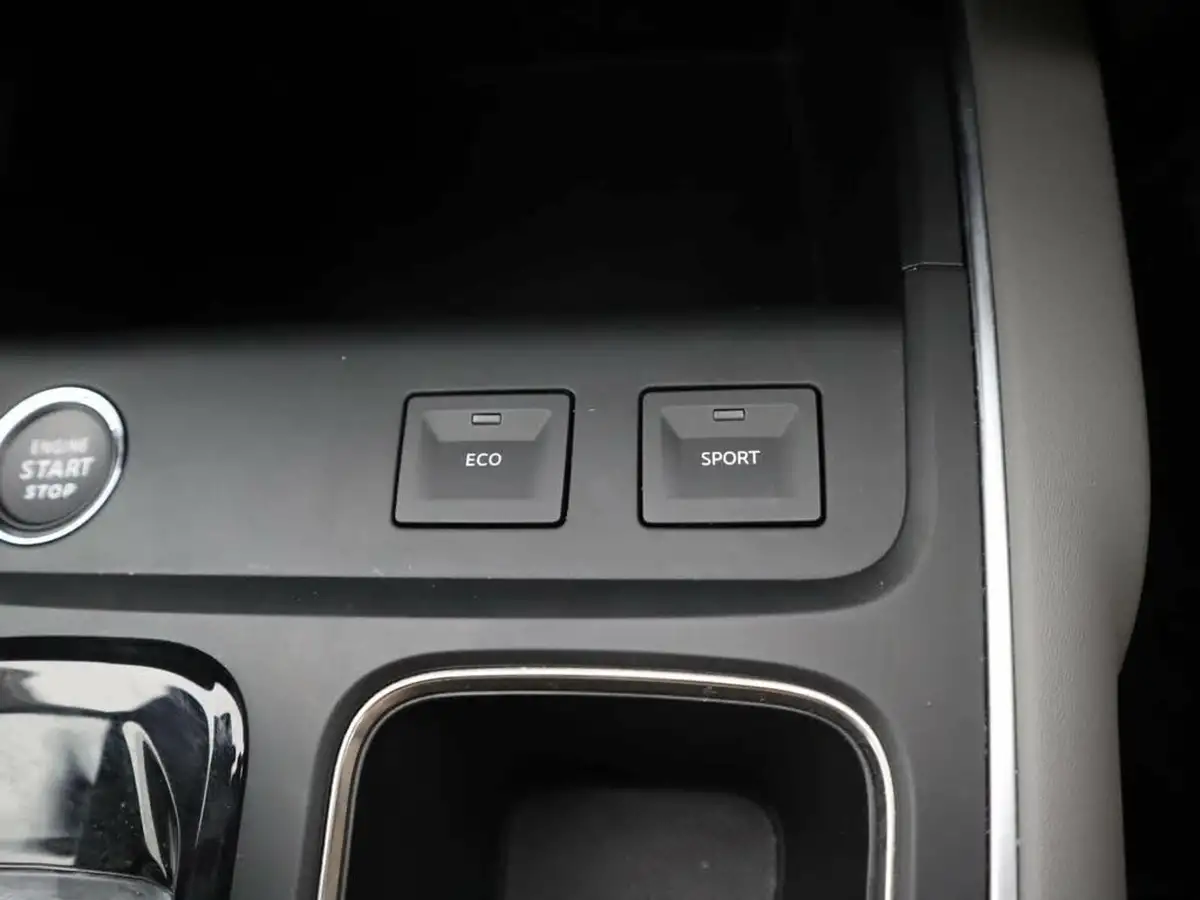 2022-citroen-c5-aircross-12-puretech-shine-plus-eat8-big-28