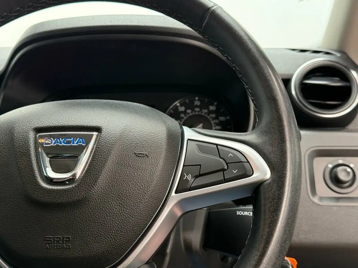 2021-dacia-duster-10-tce-comfort-90hpeu6d-4x2-window-van-big-21