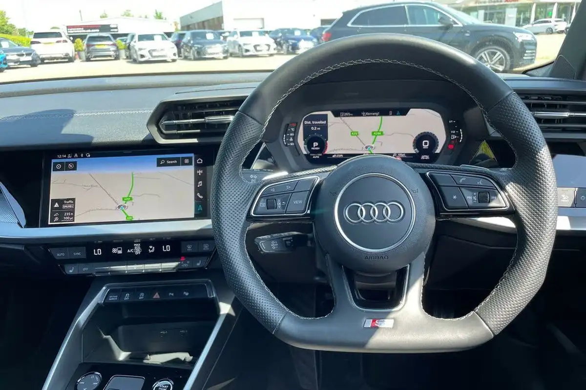 2024-audi-a3-15-35-tfsi-black-edition-saloon-4d-s-tronic-big-36