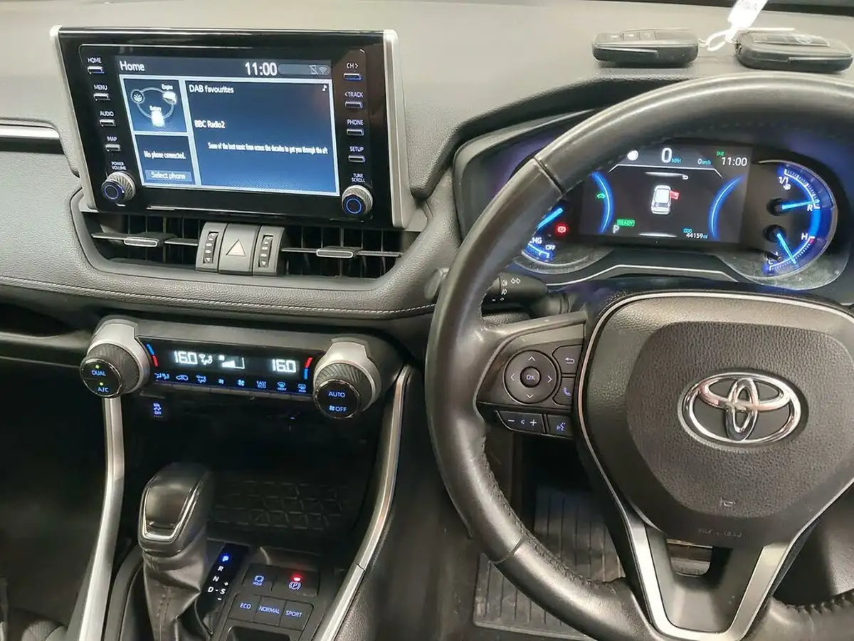 2020-toyota-rav4-25-vvt-i-design-215bhp-big-11