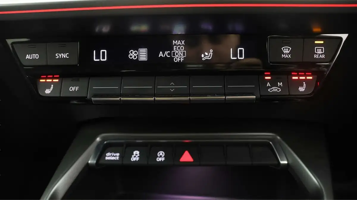 2022-audi-a3-15-35-tfsi-edition-1-sportback-5d-s-tronic-big-11