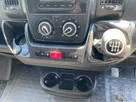 2019-peugeot-boxer-20-bluehdi-professional-335-l3-h2-small-40