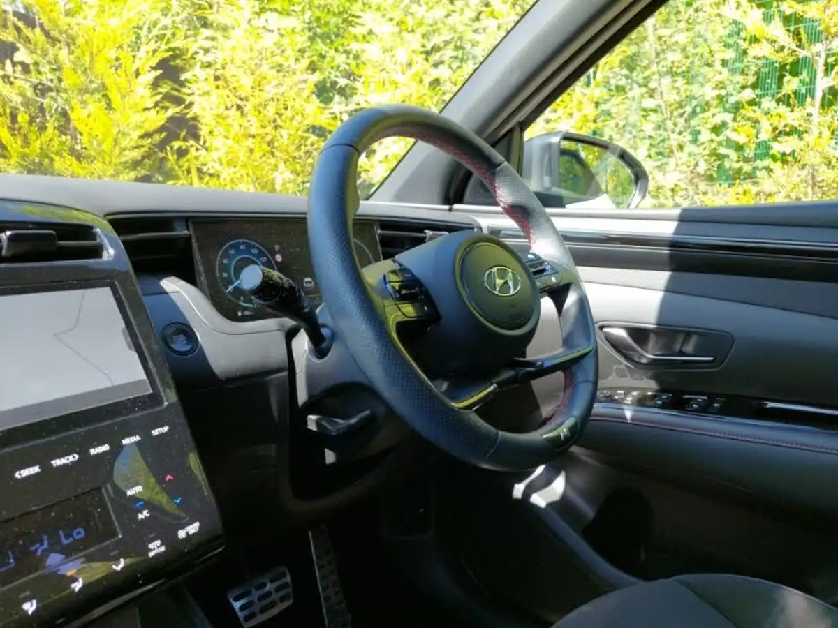 2022-hyundai-tucson-16-t-gdi-n-line-s-230ps-hybrid-auto-big-10