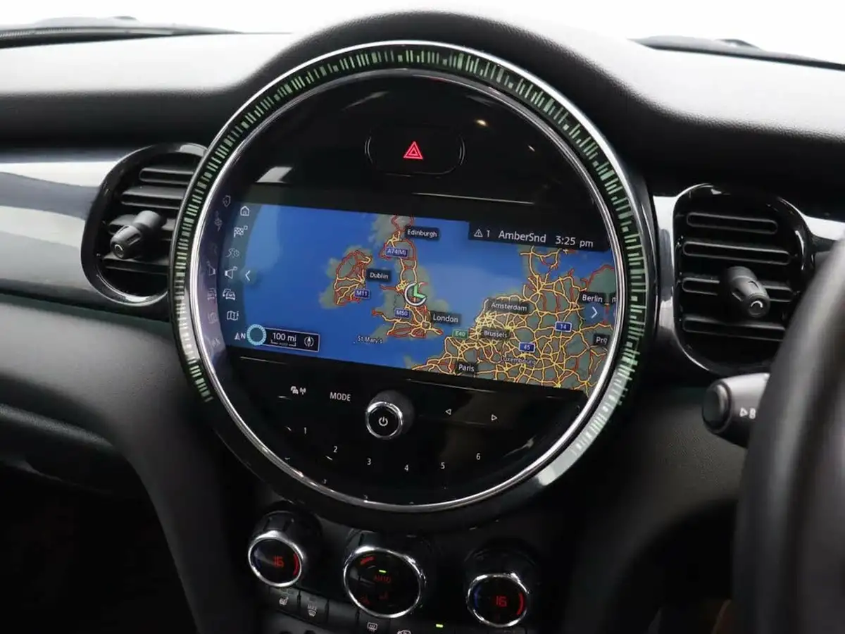 2021-mini-cooper-15-cooper-classic-hatchback-5d-auto-big-24