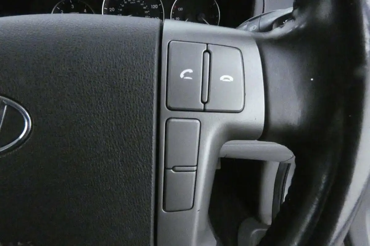 2019-hyundai-i800-25crdi-se-136ps-big-16