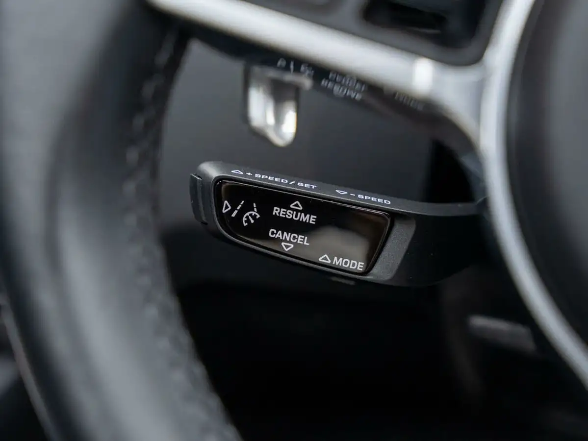2022-porsche-cayenne-30-v6-e-hybrid-platinum-edition-462ps-station-wagon-big-29