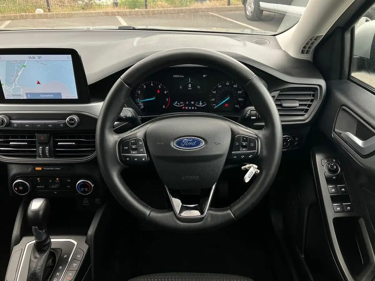 2022-ford-focus-10t-trend-hybrid-mhev-estate-powershift-big-16