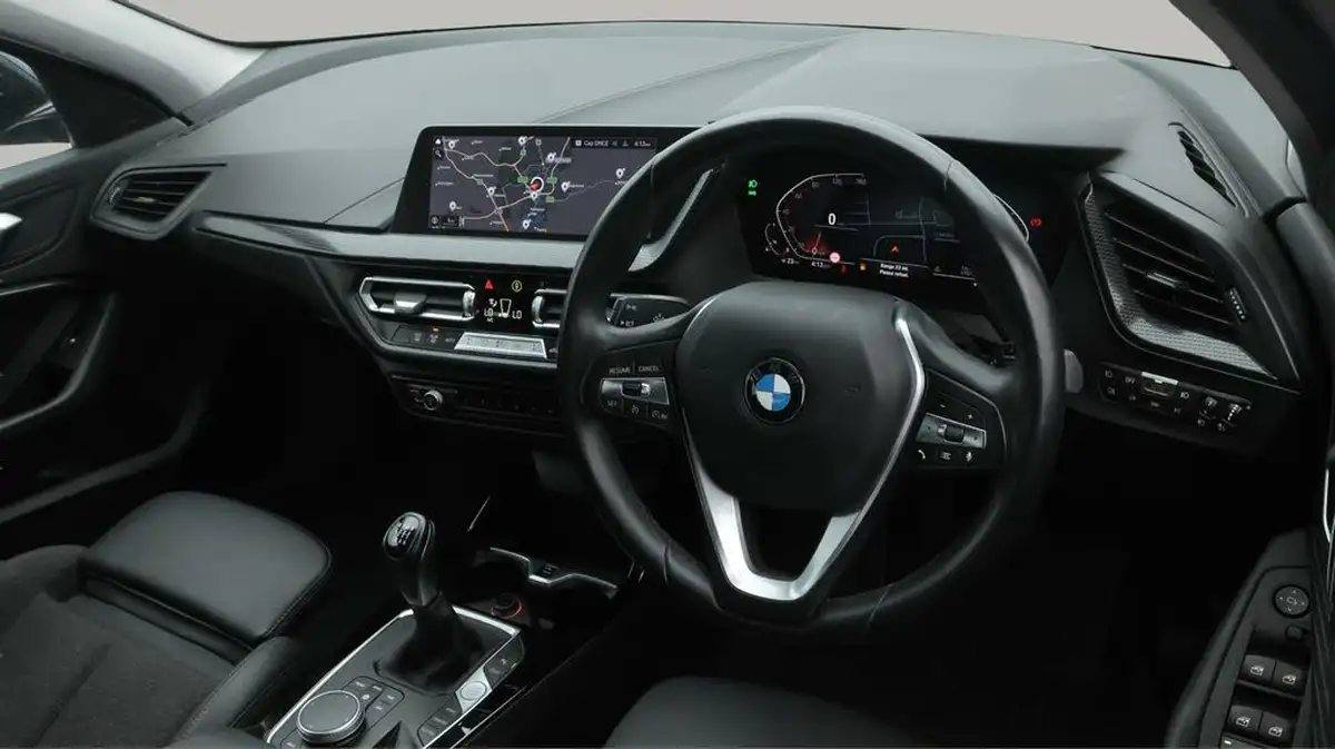 2022-bmw-1-series-15-118i-sport-big-9