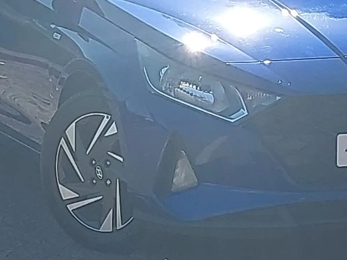 2022-hyundai-i20-10-t-gdi-se-connect-eclutch-imt-big-8
