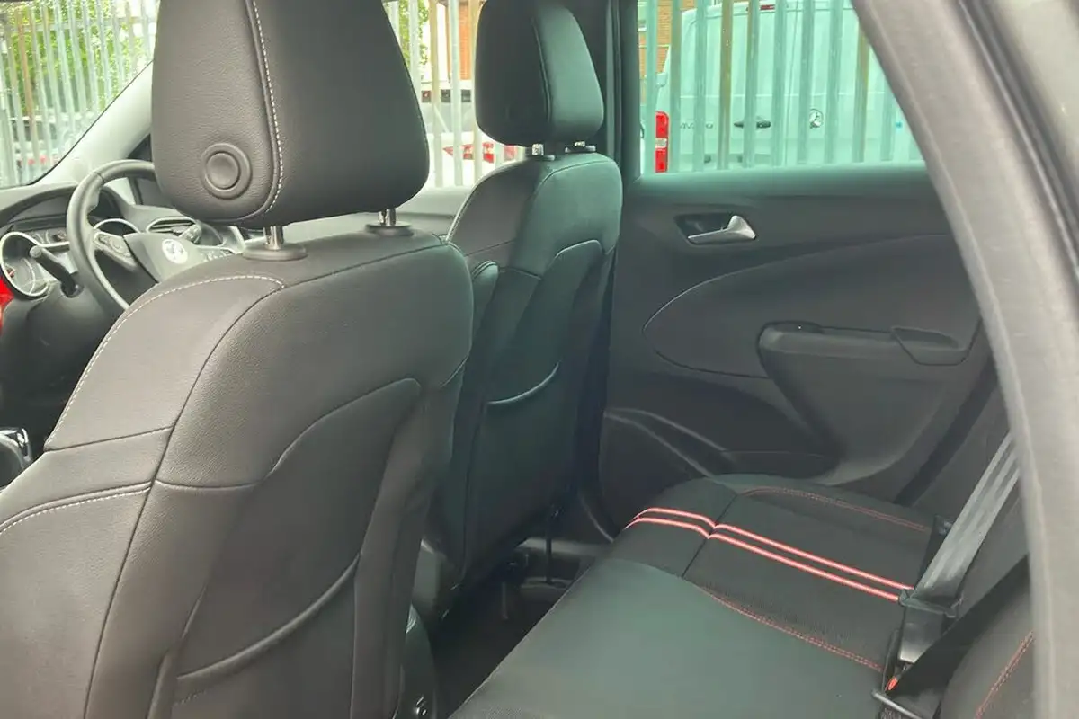 2023-vauxhall-crossland-12-gs-130ps-auto-big-4