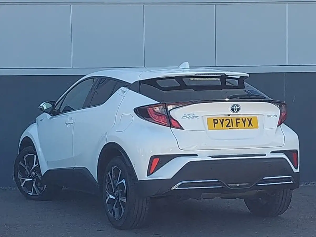 2021-toyota-c-hr-20-vvt-i-design-big-1