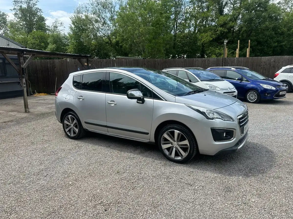2016-peugeot-3008-crossover-16bluehdi-allure-auto-big-1