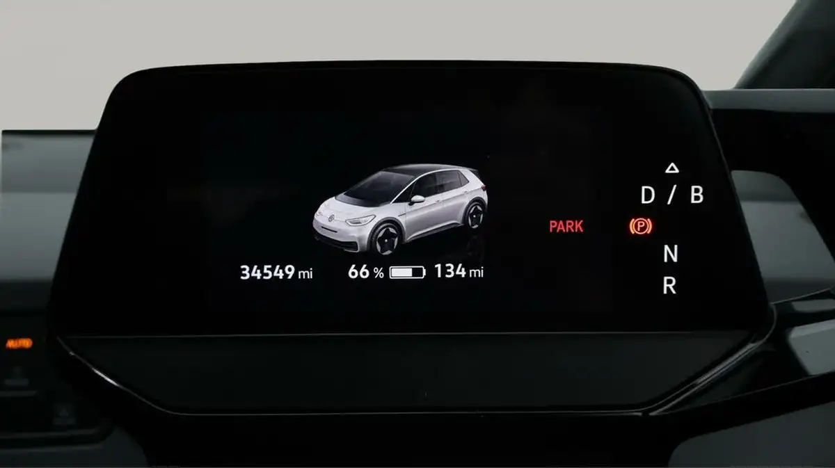 2023-volkswagen-id3-e-life-204ps-58kwh-pro-performance-big-10