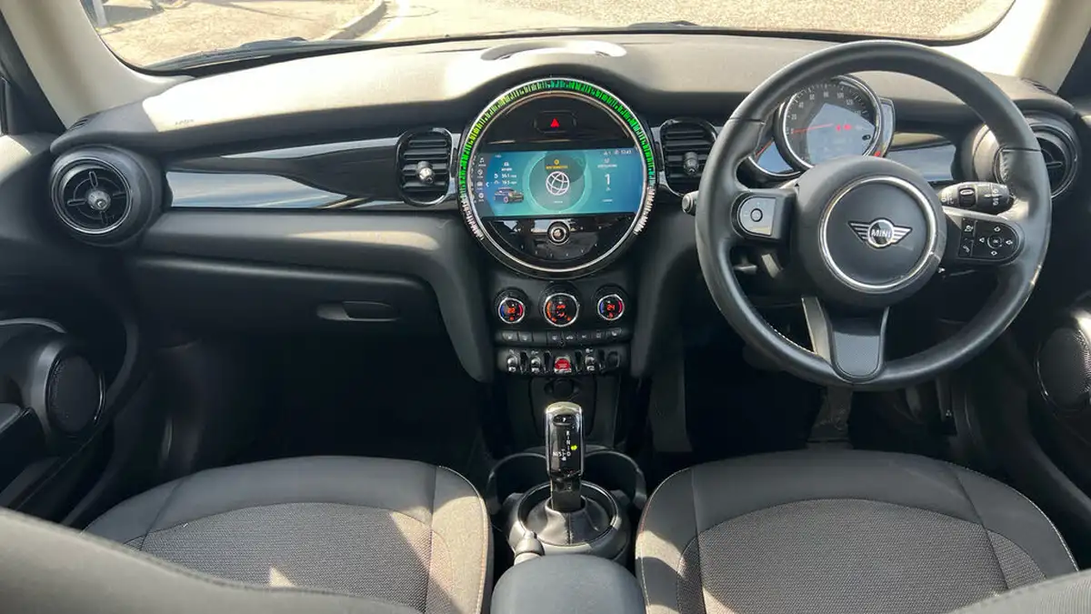 2022-mini-cooper-15-cooper-classic-hatchback-3d-auto-big-3