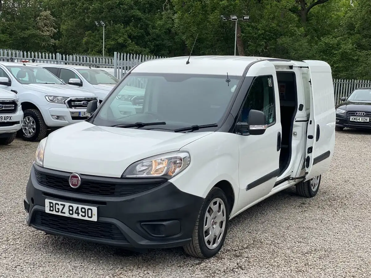 2015-fiat-doblo-cargo-16td-105eu-v-l1-refrigerated-van-big-27