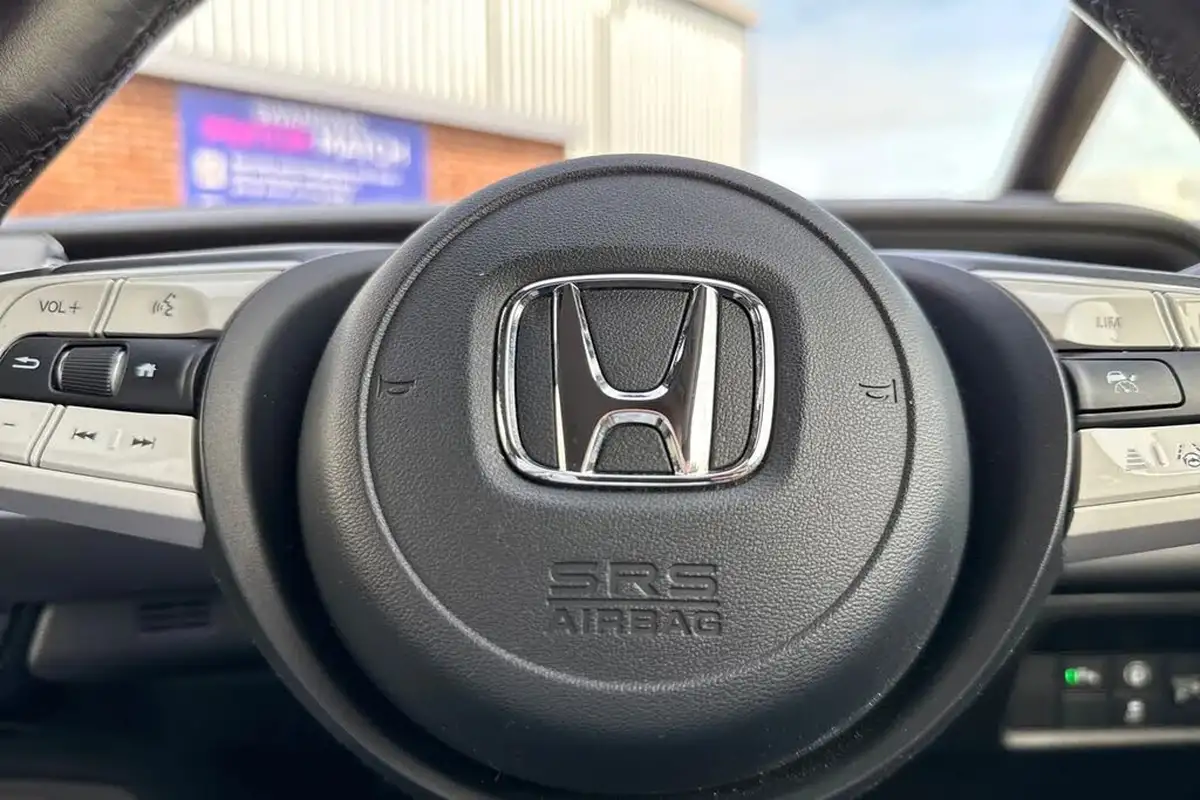 2021-honda-jazz-15-i-mmd-crosstar-ex-107ps-big-32