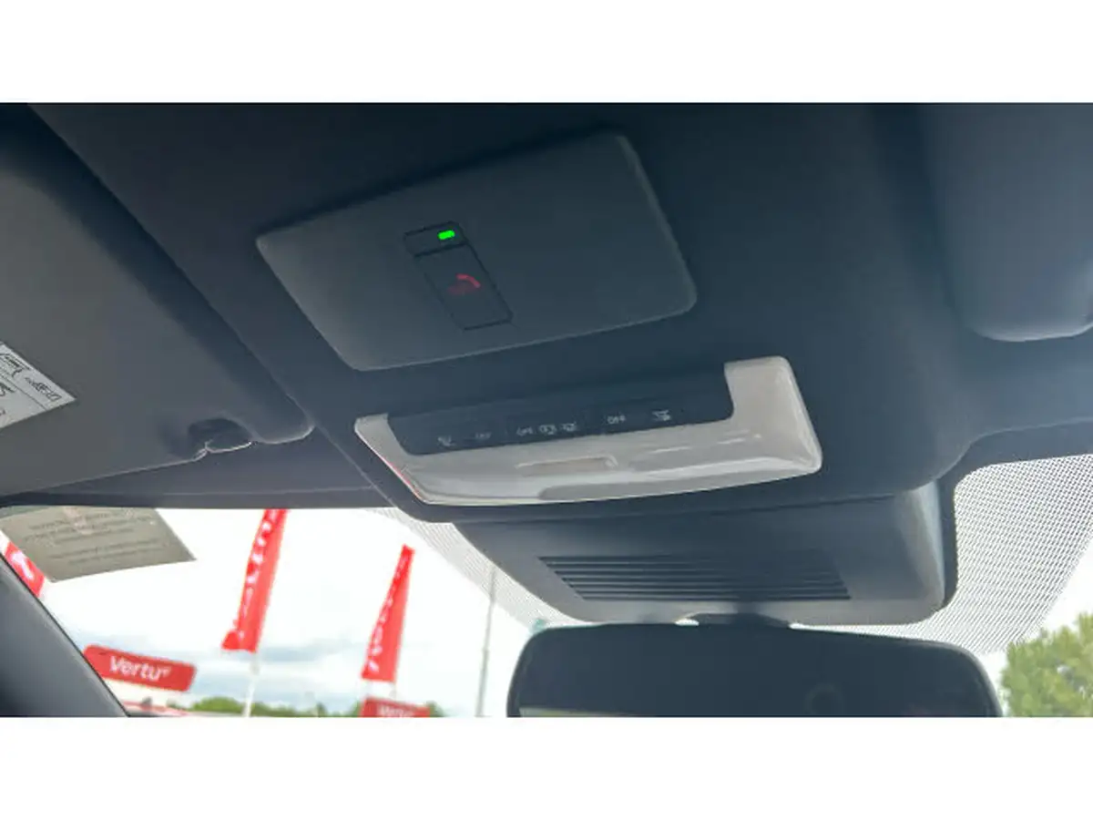 2024-nissan-juke-10-dig-t-n-connecta-dct-big-32