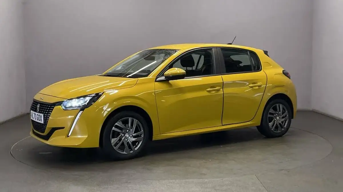 2021-peugeot-208-12-puretech-active-premium-75bhp-big-3