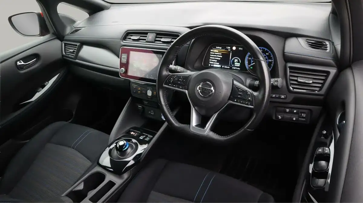 2021-nissan-leaf-e-acenta-big-8