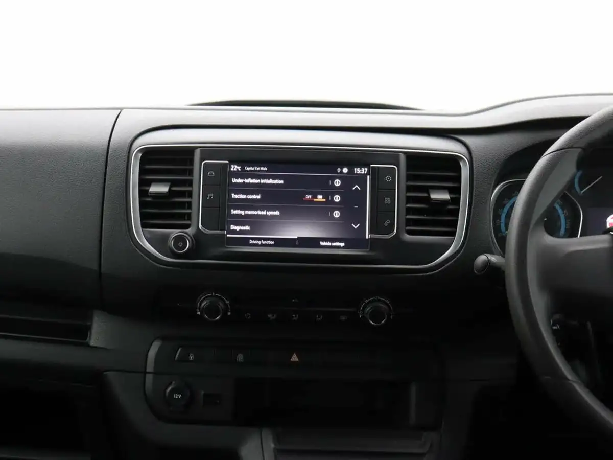 2023-vauxhall-vivaro-life-e-combi-l-big-8