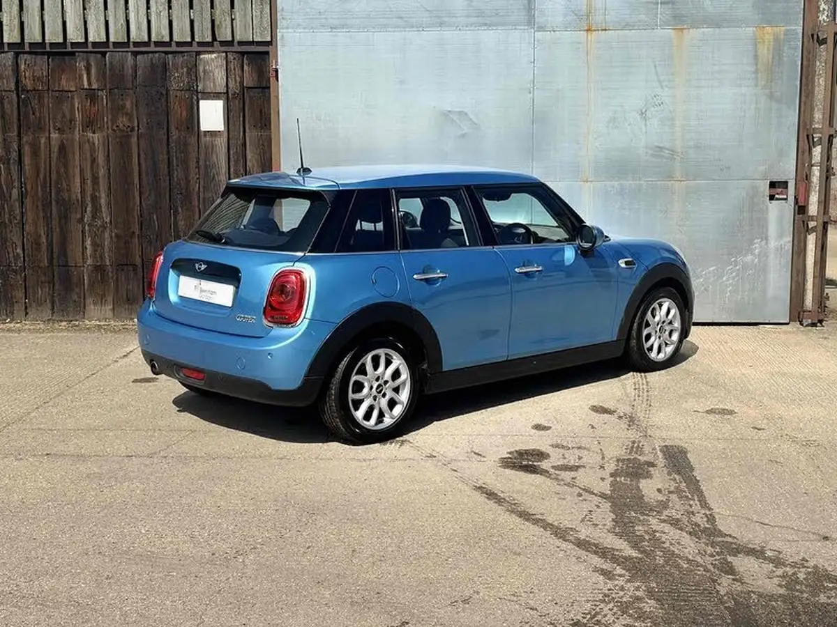 2017-mini-cooper-15-cooper-ss-hatchback-5d-auto-big-6