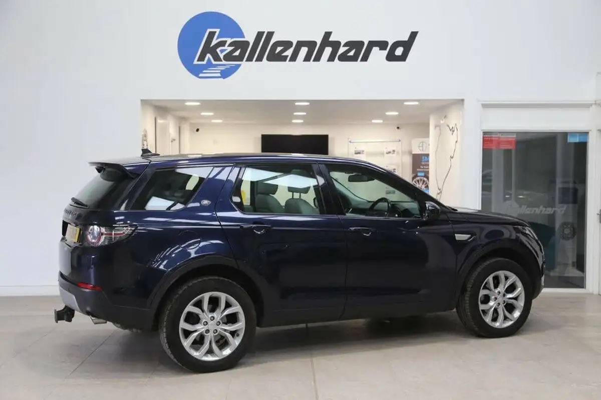 2016-land-rover-discovery-sport-20td4-hse-180ps-awd-ss-auto-big-1