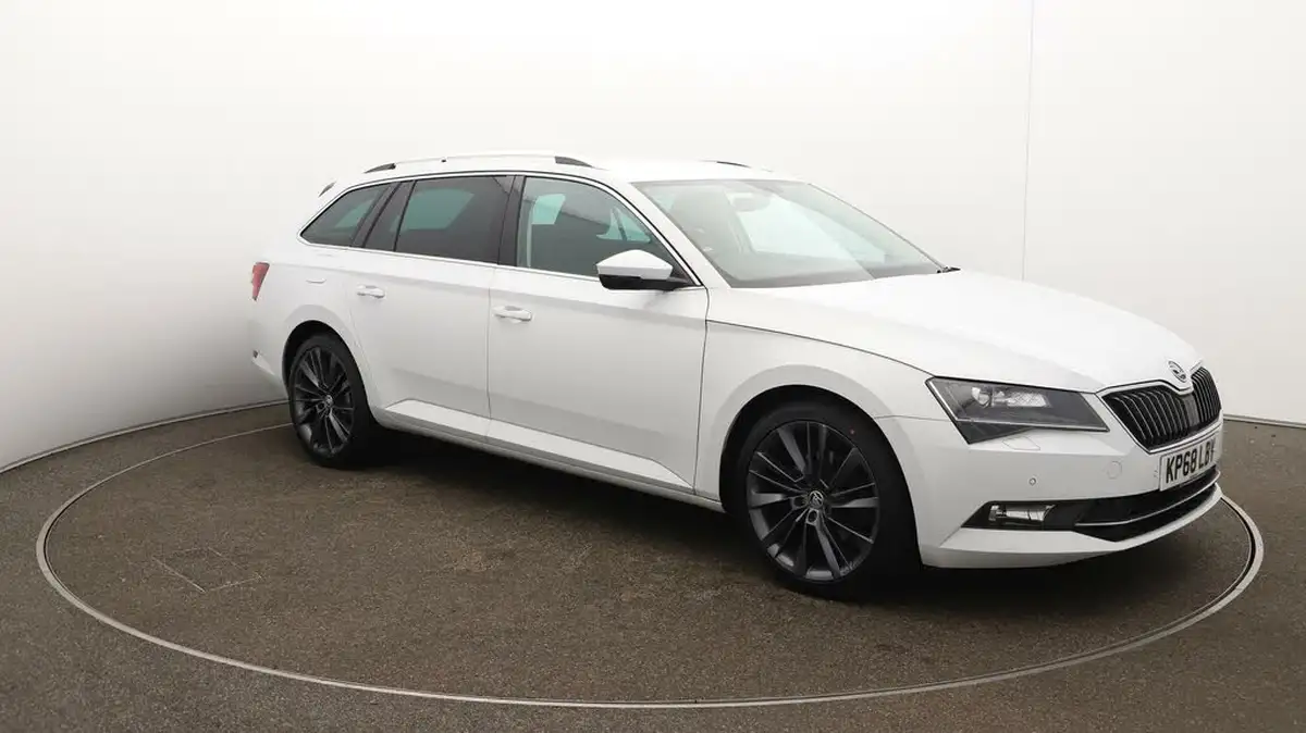 2018-skoda-superb-20tdi-scr-se-l-executive-190ps-estate-big-36