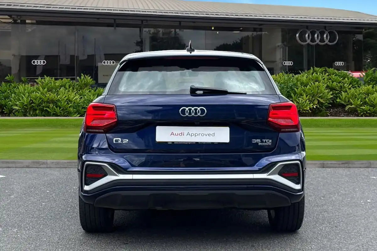 2022-audi-q2-20-35-tdi-s-line-big-3