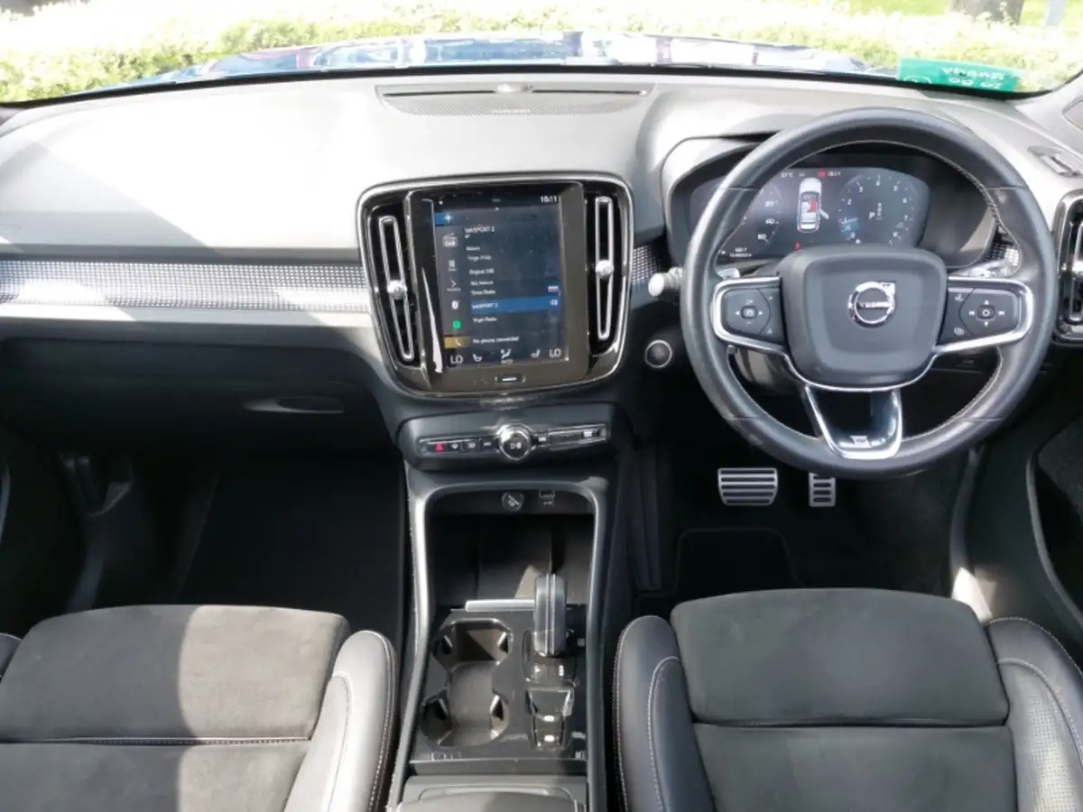 2016-dacia-duster-15dci-laureate-110bhp-4x4-ss-station-wagon-5d-big-2