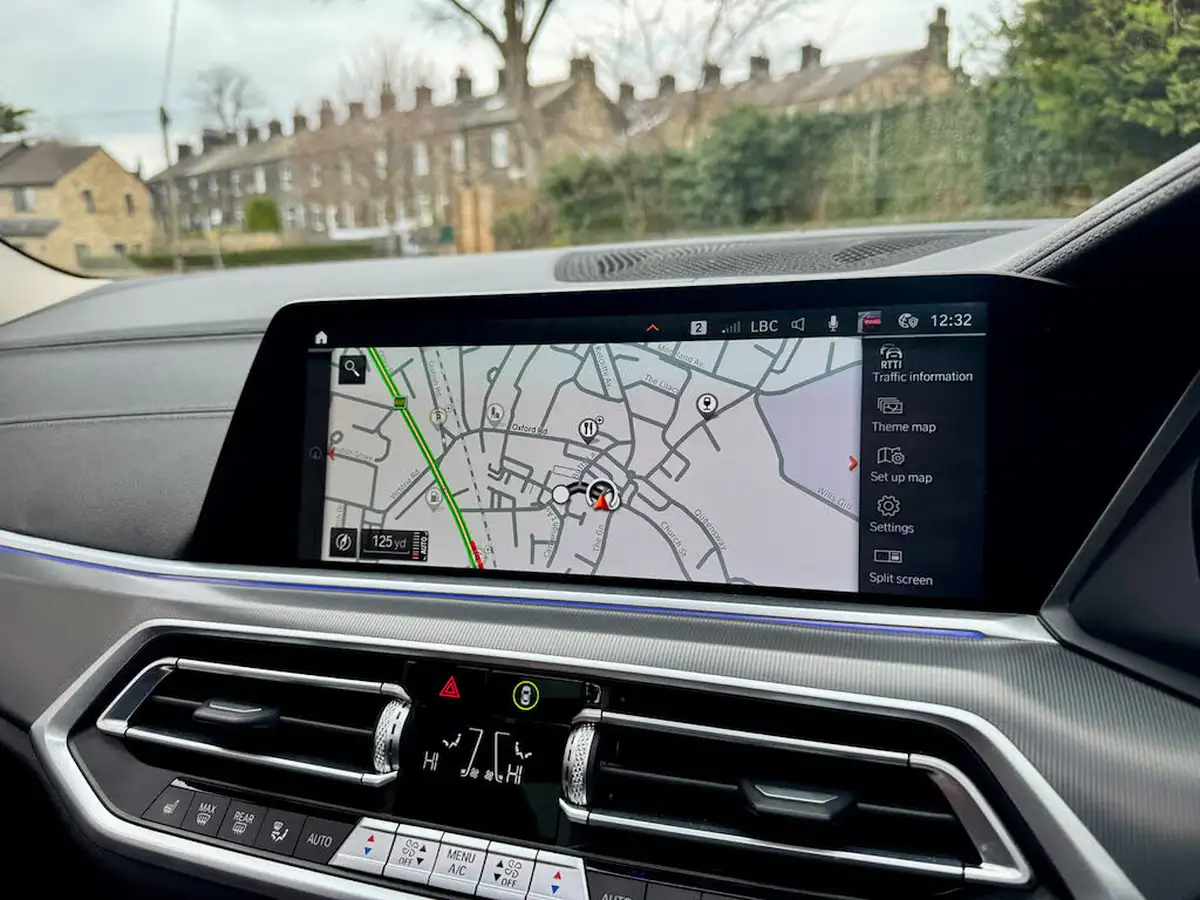 2021-bmw-x5-30-xdrive-40i-xline-335bhp-mht-big-28