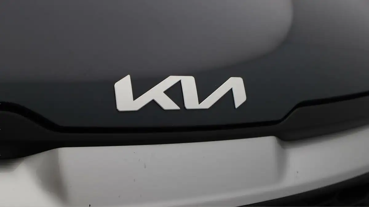 2023-kia-sportage-16-t-gdi-2-148bhp-big-22