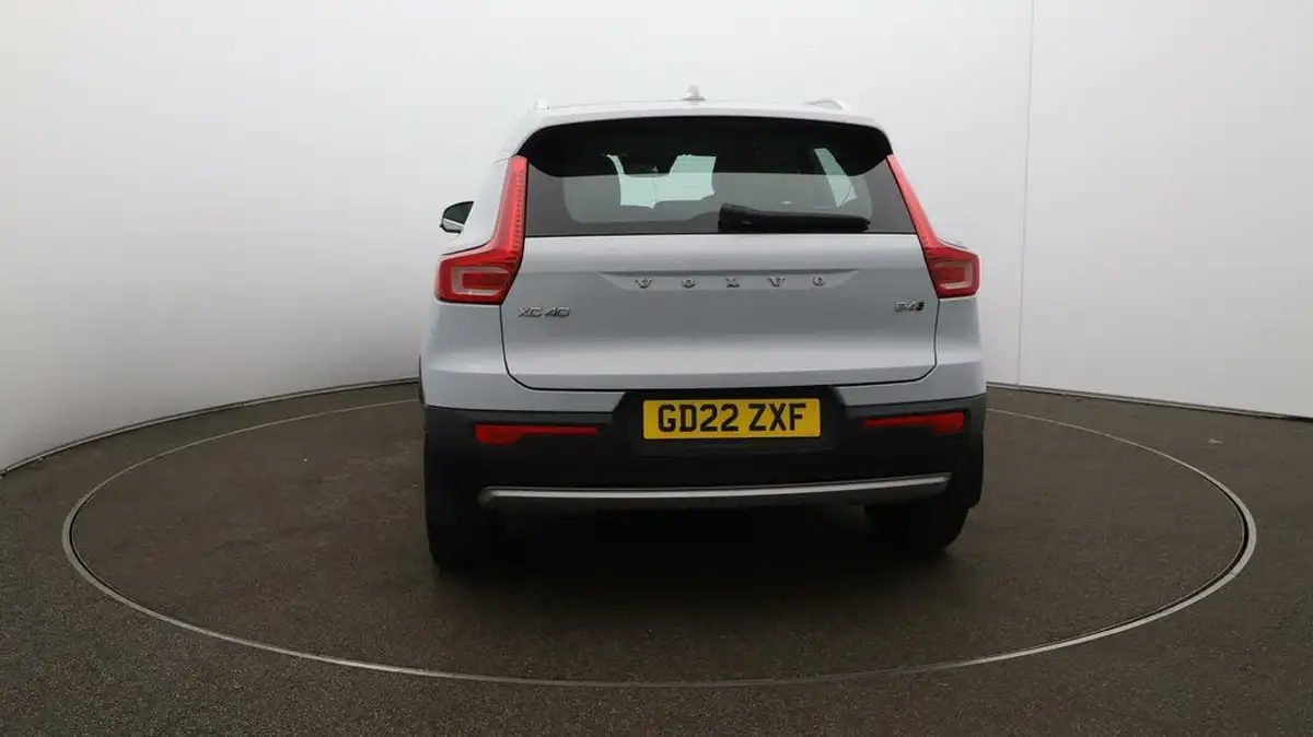 2022-volvo-xc40-20-b4-inscription-awd-big-49