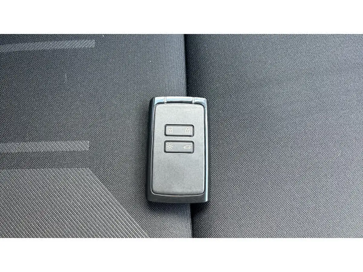 2025-renault-symbioz-16-techno-esprit-alpine-big-18