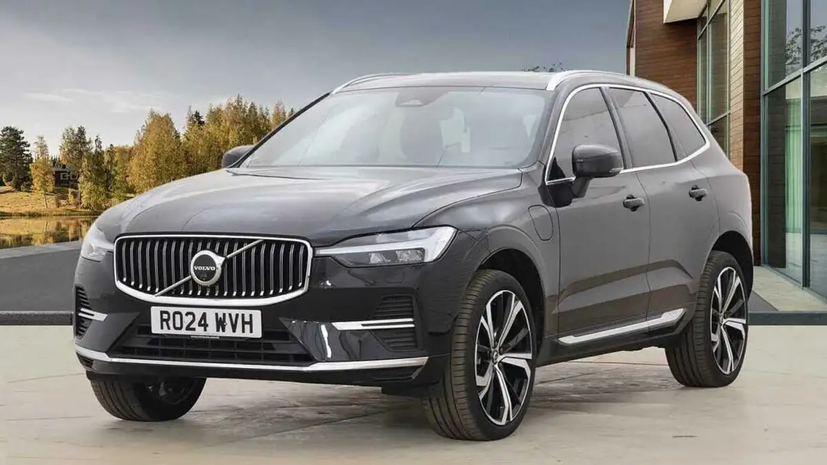 2024-volvo-xc60-20-t8-ultimate-dark-big-6