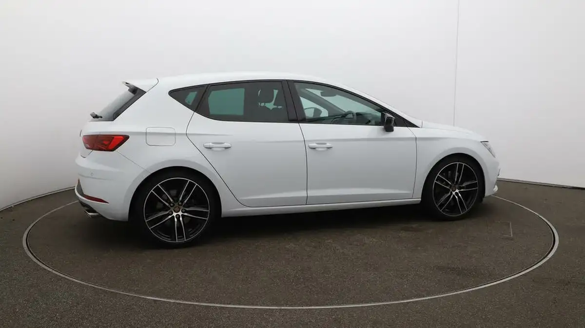 2020-seat-leon-20-tsi-cupra-290-big-50