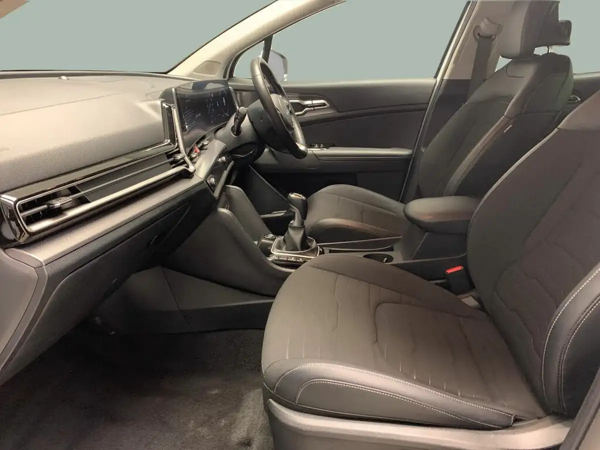 2022-kia-sportage-16-t-gdi-3-148bhp-1598cc-big-4