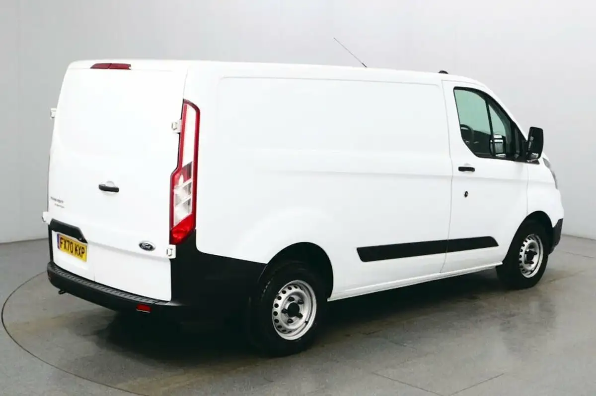 2020-ford-transit-custom-20tdci-280-l1h1-leader-105pseu6dt-panel-van-big-7