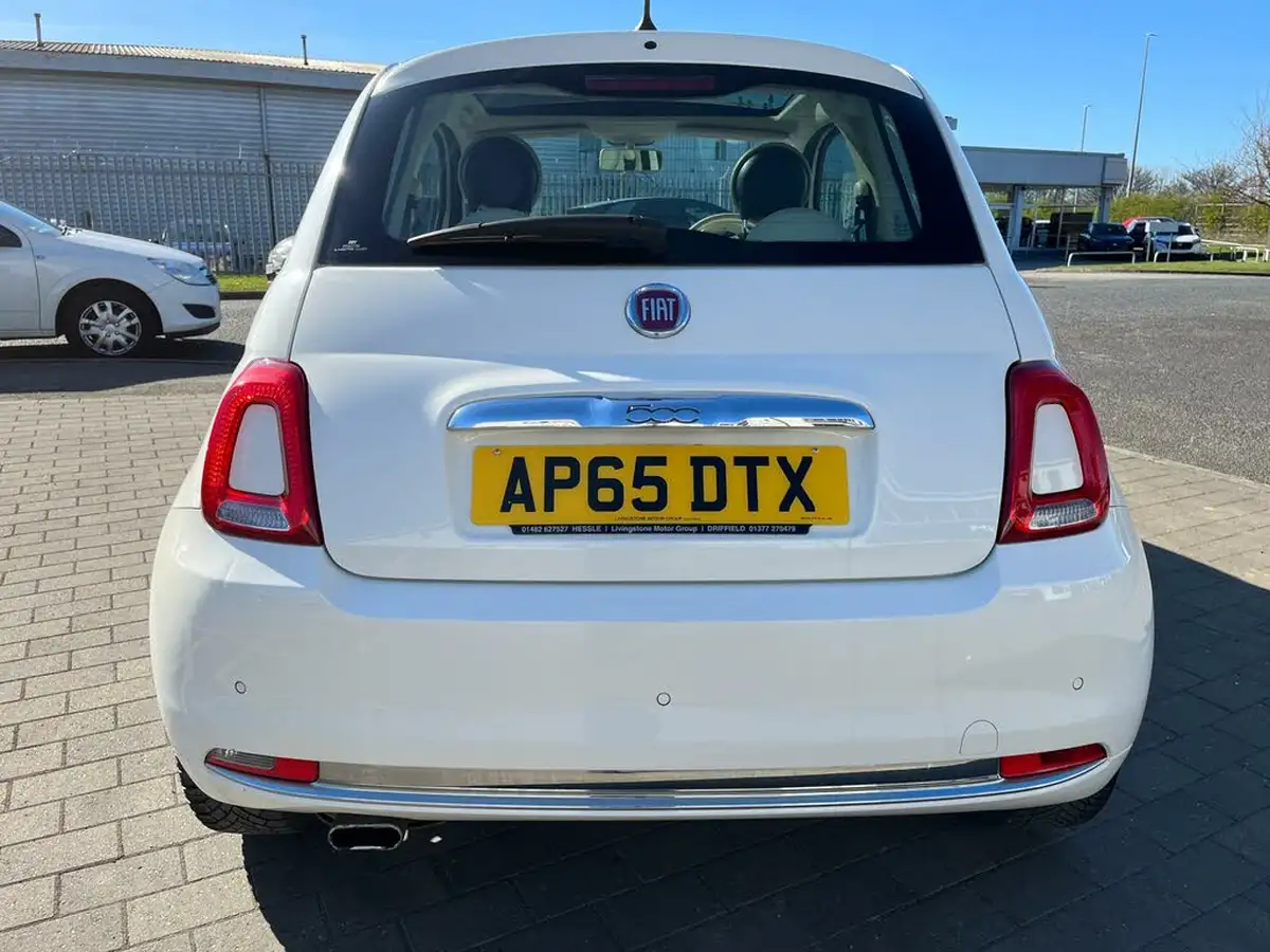 2015-fiat-500-12-lounge-ss-big-8